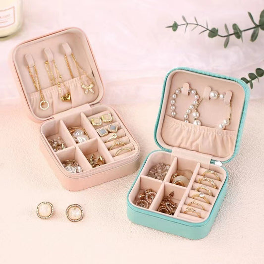 Jewelry Storage Box Mini Portable Travel Jewelry Box Earrings Necklace Ring Dustproof Jewelry Box